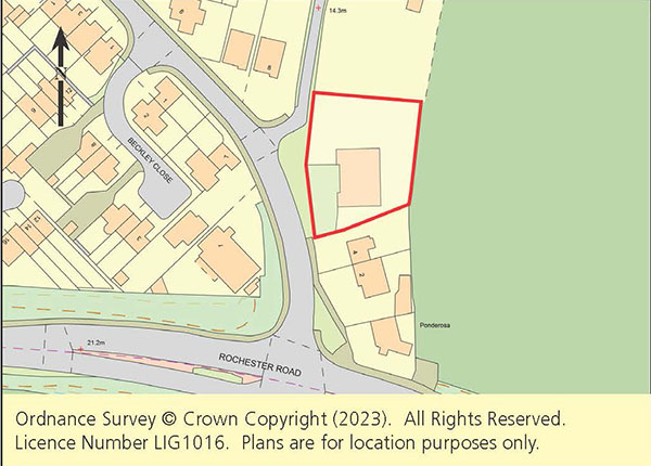 Lot: 7 - FORMER SCOUT BUILDING WITH PLANNING FOR TWO, FOUR-BEDROOM BUNGALOWS - 